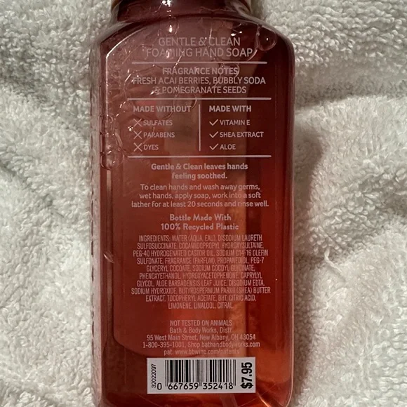 ✨NEW!! Bath & Body Works Acai Berry Spritz Foaming Hand Soap 🫧 - Picture 3 of 4